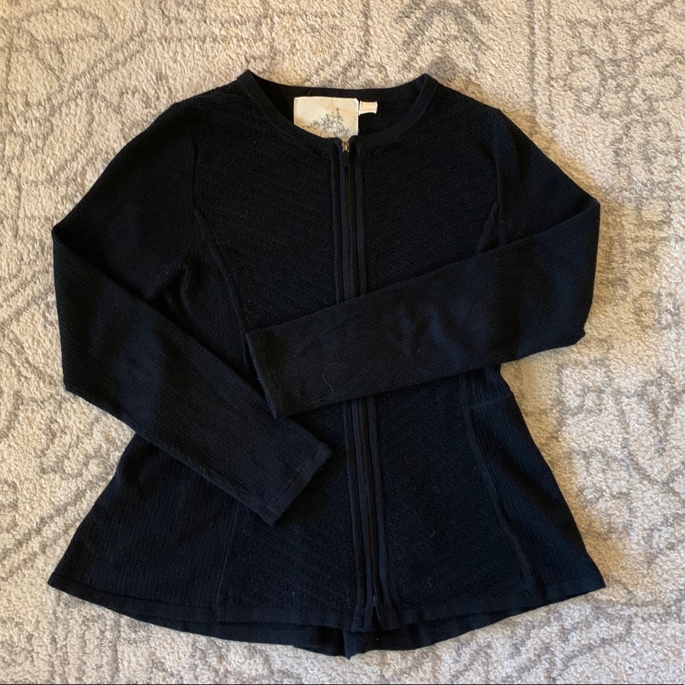 Anthropologie Feminine Delicate Sweater Size Small